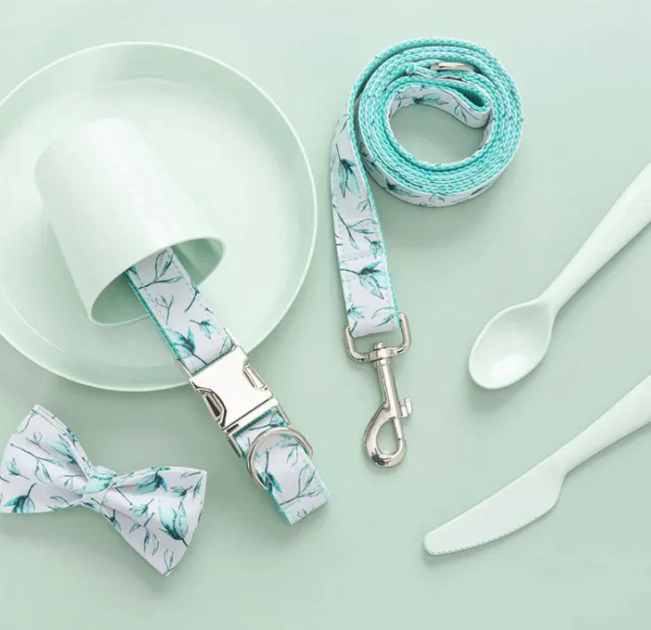 Leafy Elegance Dog Leash Set